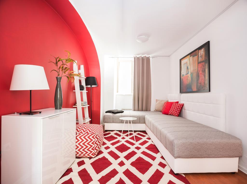 Apartments Vega Ljubljana Bilik gambar